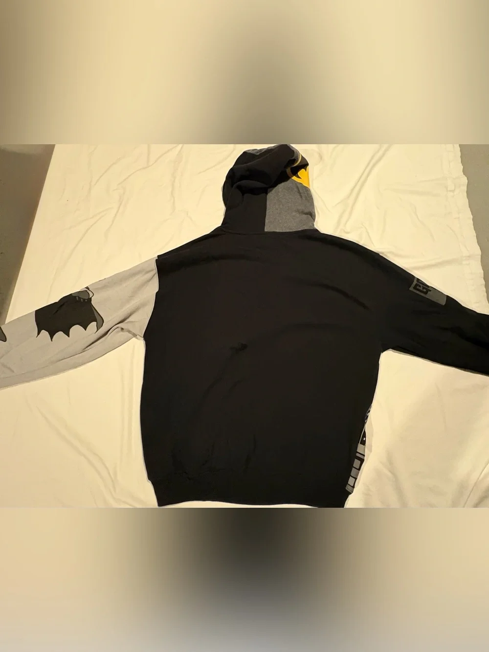 Looney Tunes x Batman Men's Graphic Hoodie Pullover  Size M(38-40)